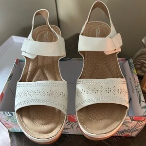 Shibever White Slingback Rhinestone Accent Sandals